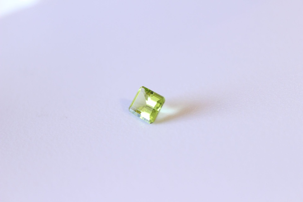 Péridot 1.74 cts