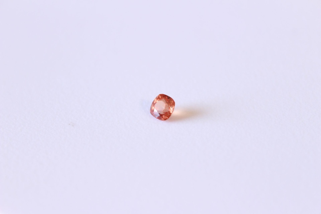 Spinelle Orange 0.68cts