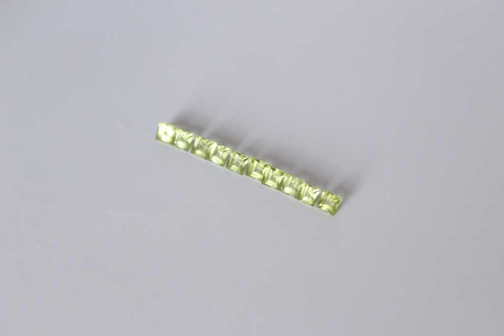 Péridot Lot de 10 pièces 1.28 cts